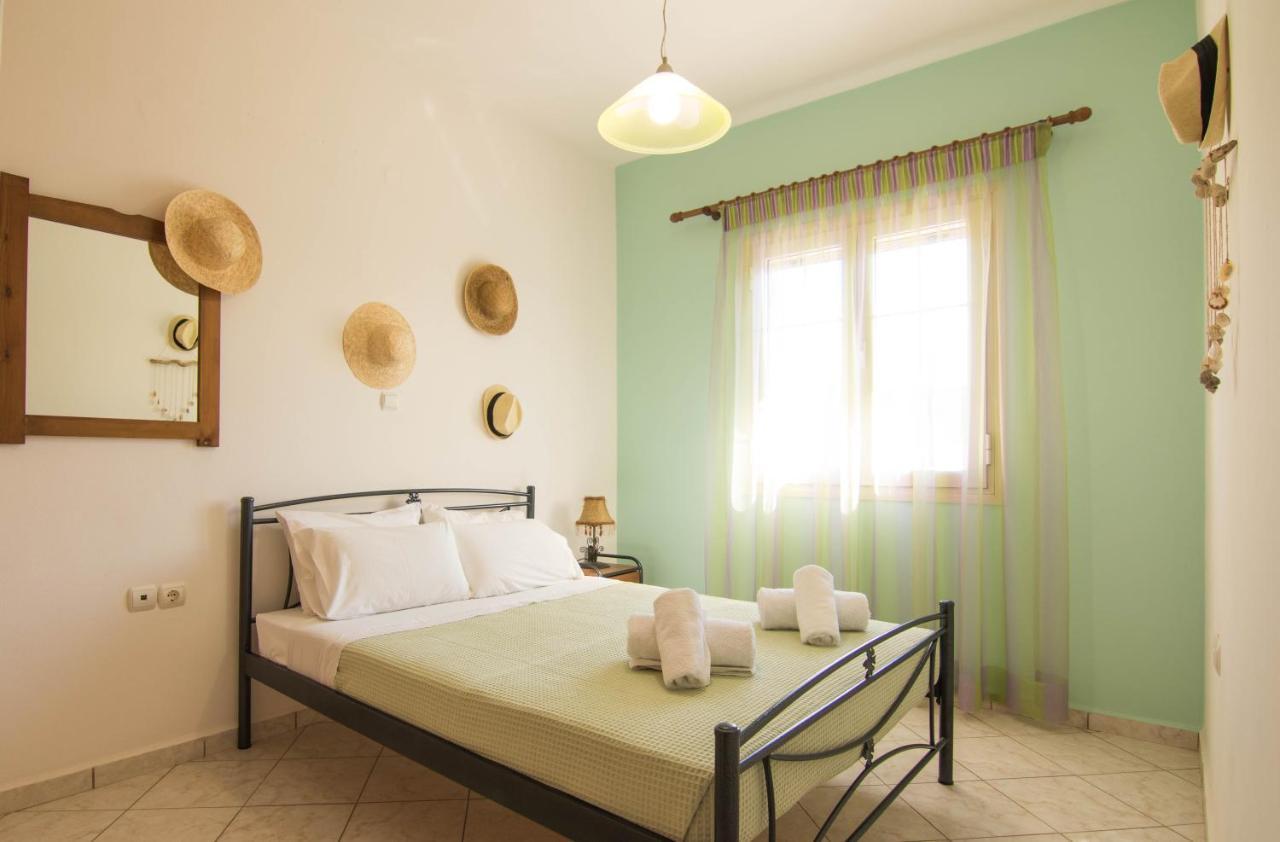 Fedra Apartments, View, Free Parking, 2Mins To Beach パレカストロ エクステリア 写真