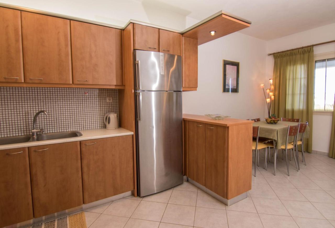 Fedra Apartments, View, Free Parking, 2Mins To Beach パレカストロ エクステリア 写真